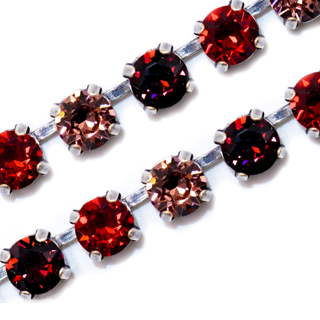 Collier Apolonia mit Premium Crystal in Burgundy Scarlet - Blush Rose